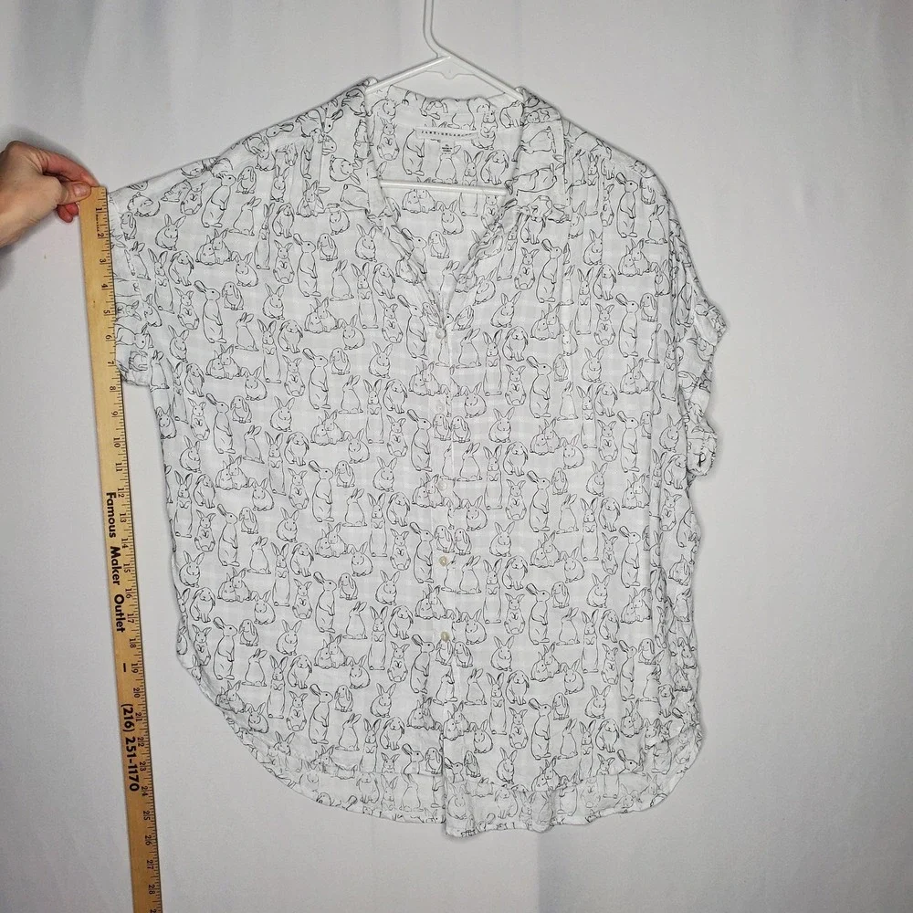 Jane Delancey White Rabbit Button Shirt Lightweight Boxy Beachy Bunny Spring - Picture 8 of 10